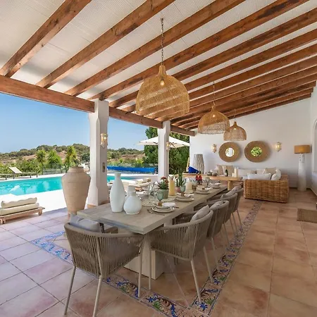 Vacation Marbella I Ballesteros, Near Golf Courses, Private Pool And Gigantic Garden Estepona